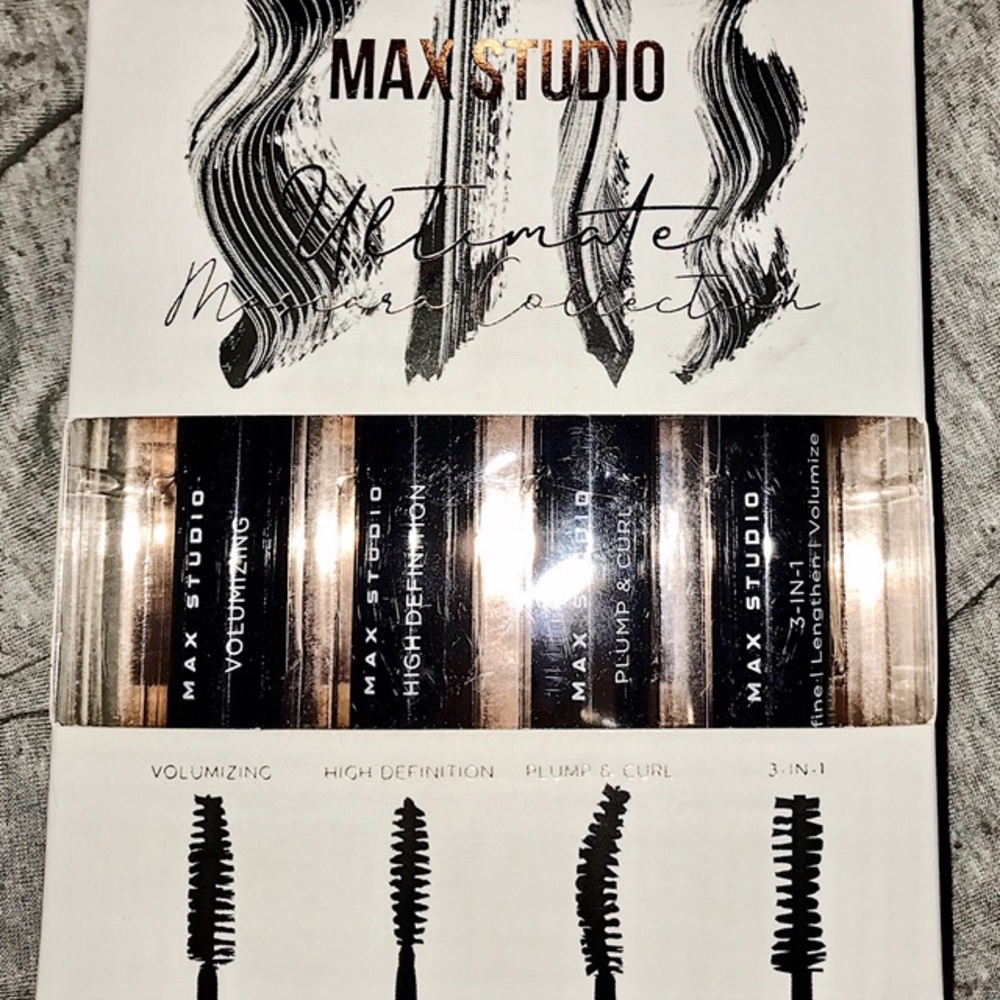Max Studio Ultimate Mascara Collection Set